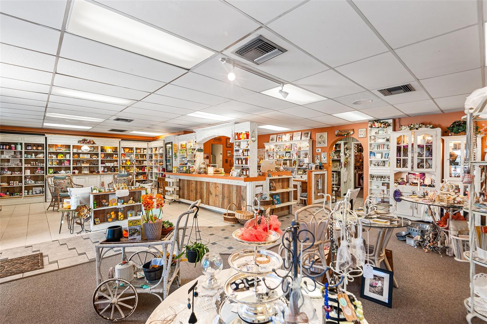 WINTER HAVEN - Commercial Sale
