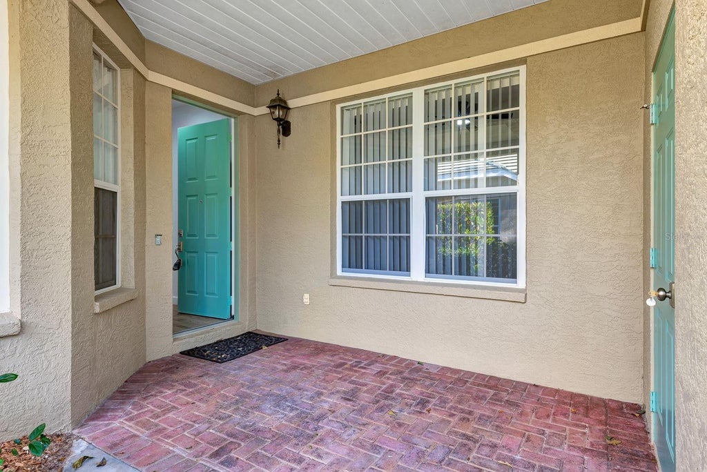 Photo of 5035 Lakescene Place, Sarasota, FL 34243 (MLS # A4711010)
