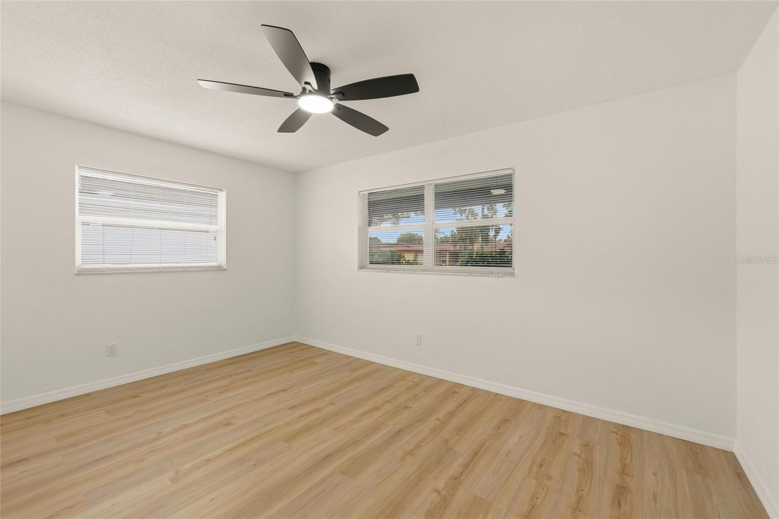CROSSROADS ESTATES 2ND ADD - Residential
