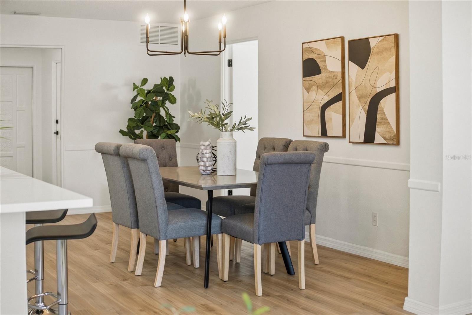 CROSSROADS ESTATES 2ND ADD - Residential