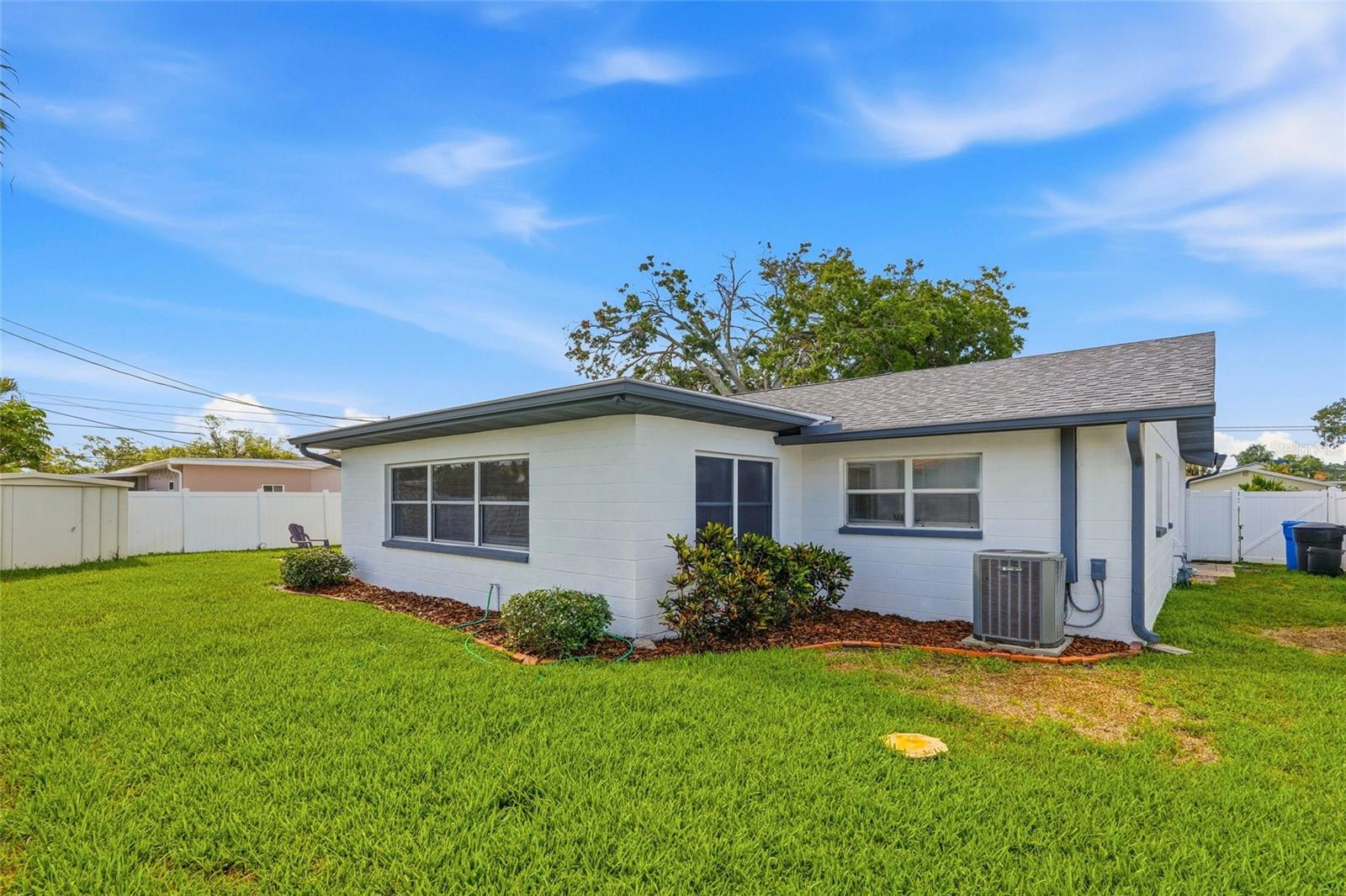 CROSSROADS ESTATES 2ND ADD - Residential