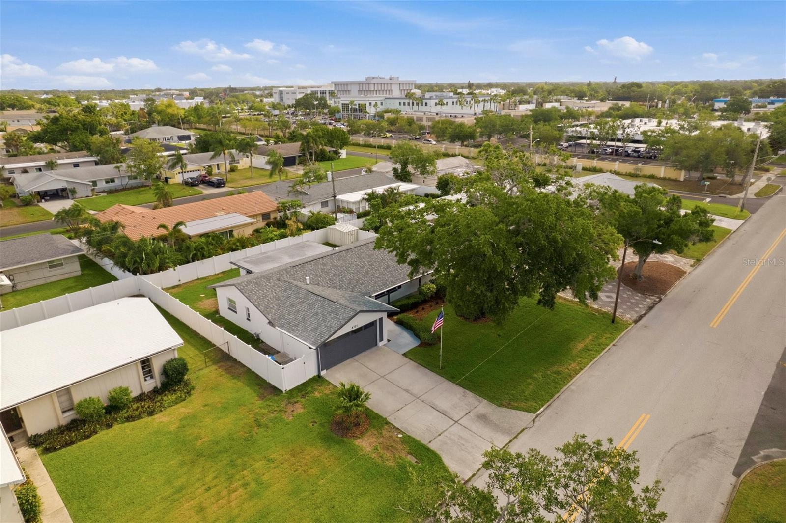 CROSSROADS ESTATES 2ND ADD - Residential