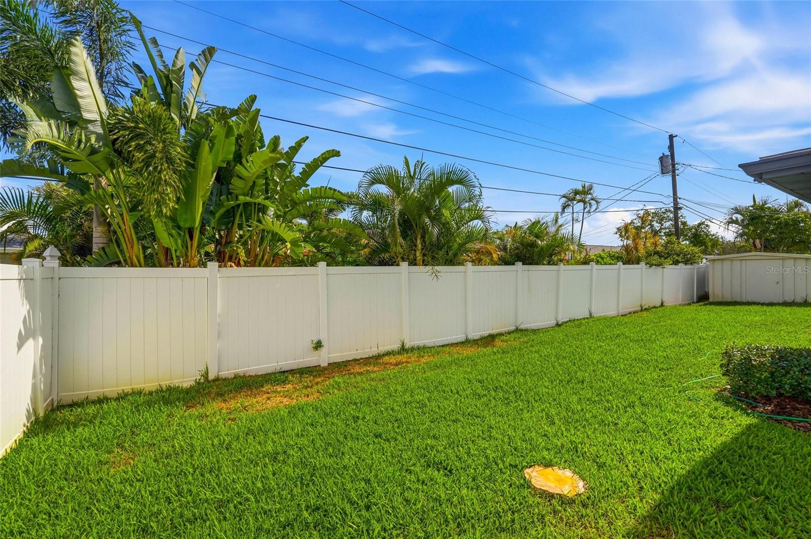 CROSSROADS ESTATES 2ND ADD - Residential