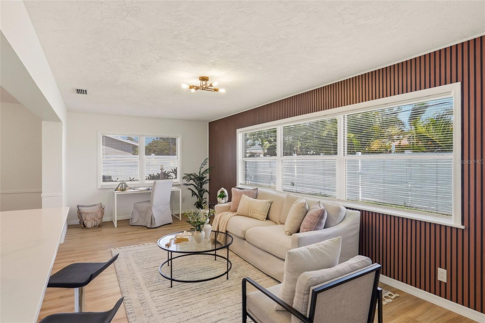 CROSSROADS ESTATES 2ND ADD - Residential