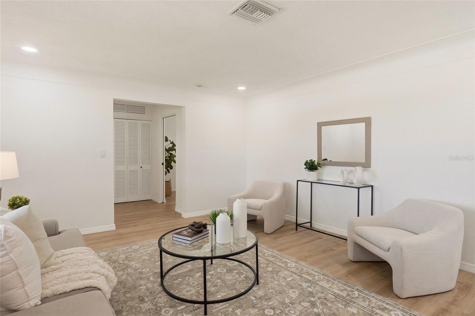 CROSSROADS ESTATES 2ND ADD - Residential