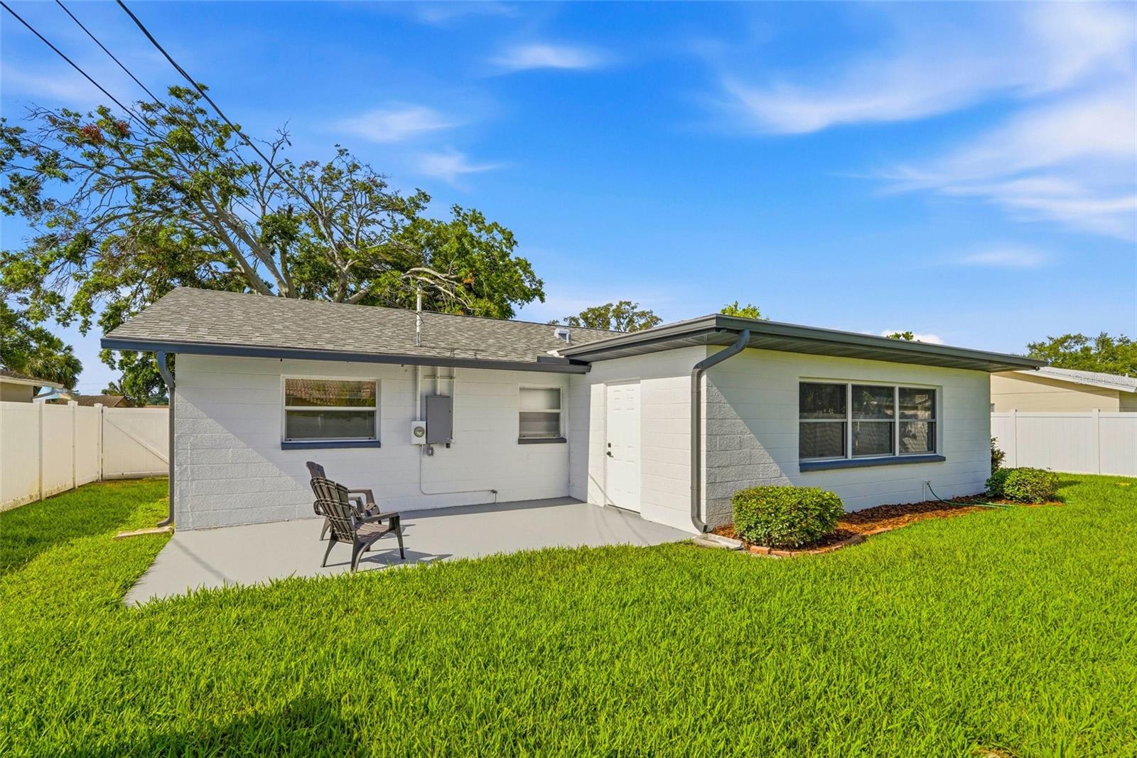 CROSSROADS ESTATES 2ND ADD - Residential