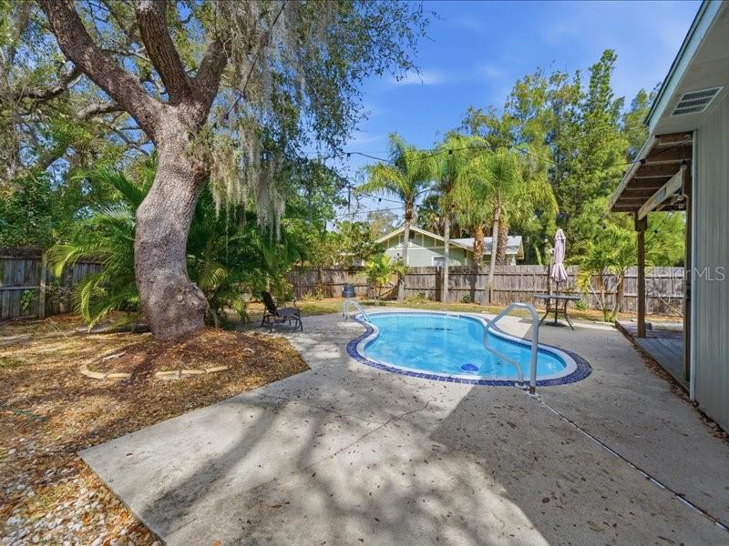 SOUTH SHORE PARK - Residential