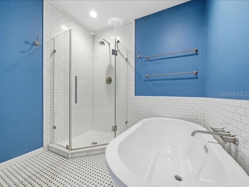 SOUTH SHORE PARK - Residential