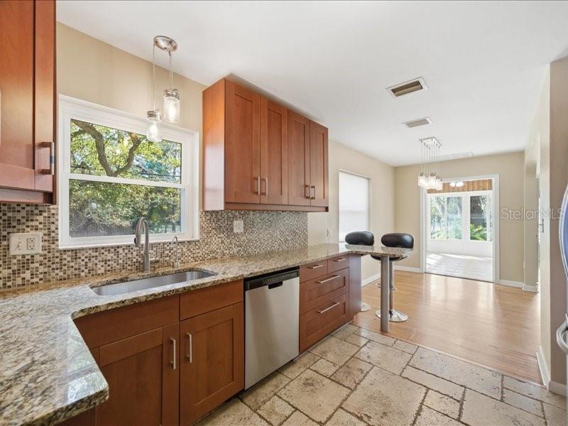 SOUTH SHORE PARK - Residential