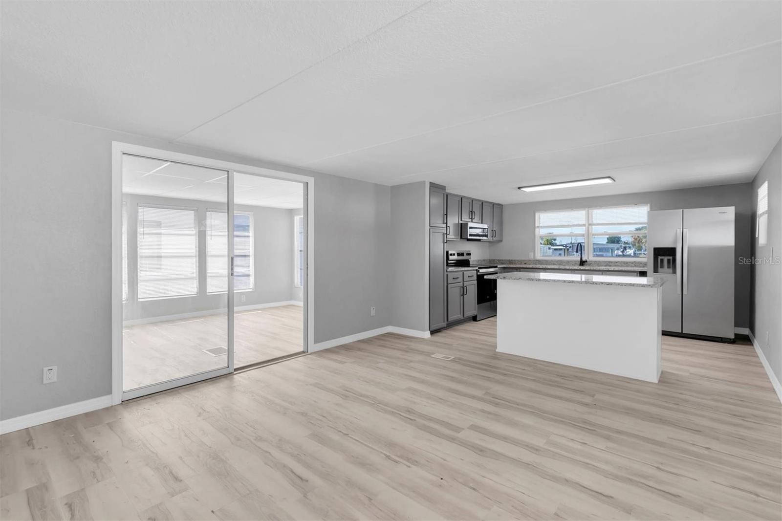 SIGNAL COVE 03 - Residential