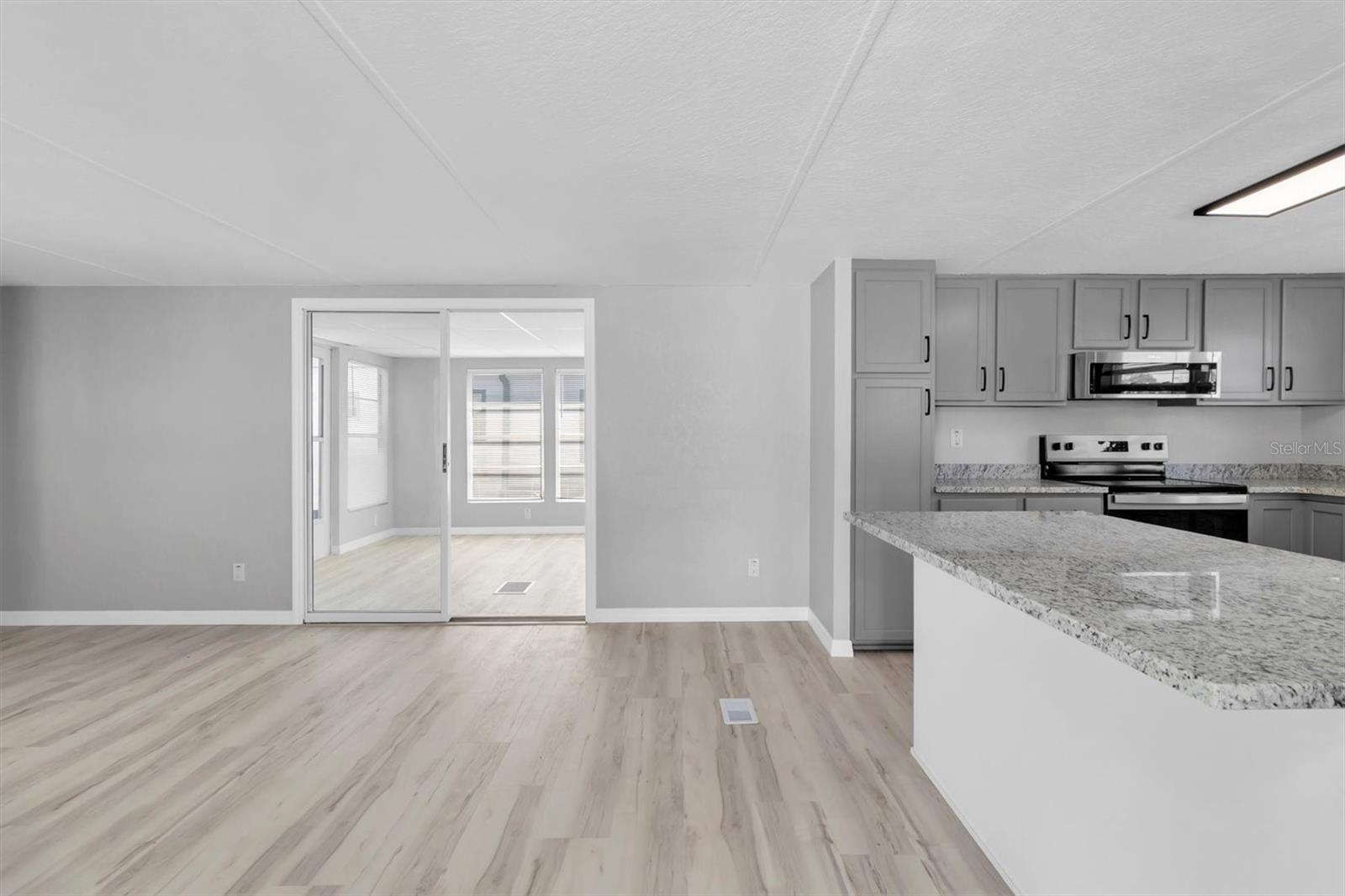 SIGNAL COVE 03 - Residential