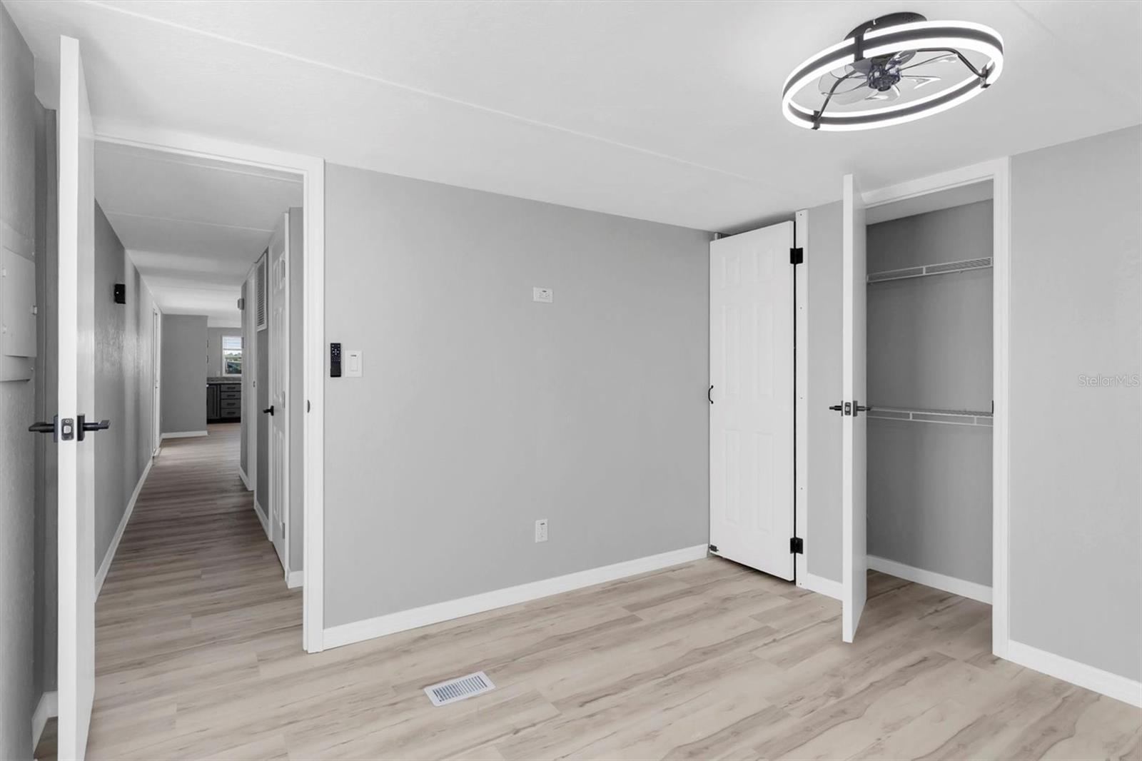 SIGNAL COVE 03 - Residential