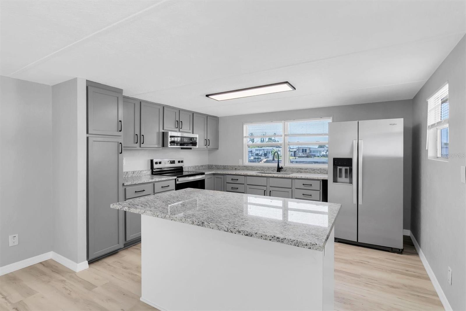 SIGNAL COVE 03 - Residential