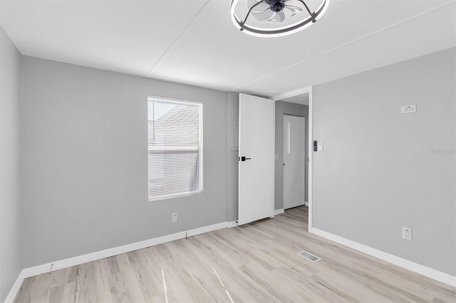 SIGNAL COVE 03 - Residential