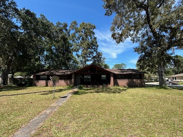 Nice 3 bedroom 2 bath with double garage, fireplace and vaulted ceilings.