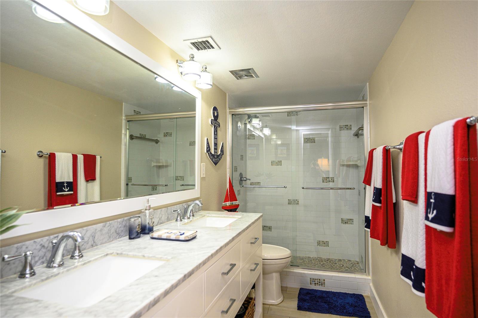 Pelican - Residential