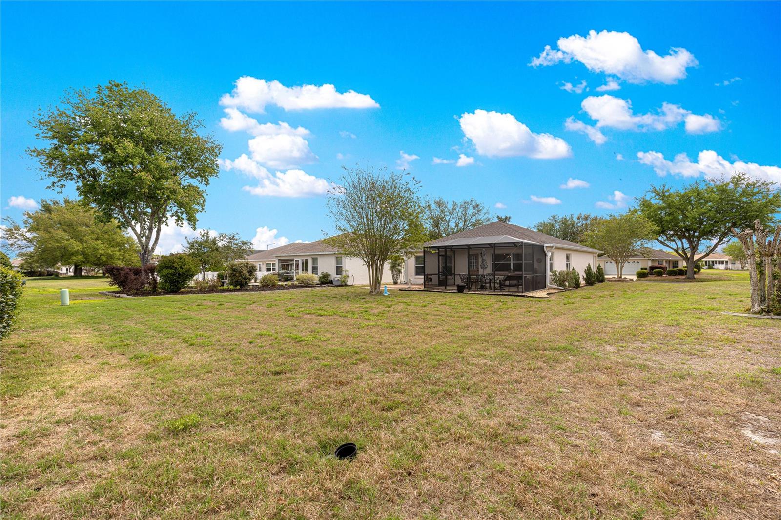 ON TOP OF THE WORLD - Residential