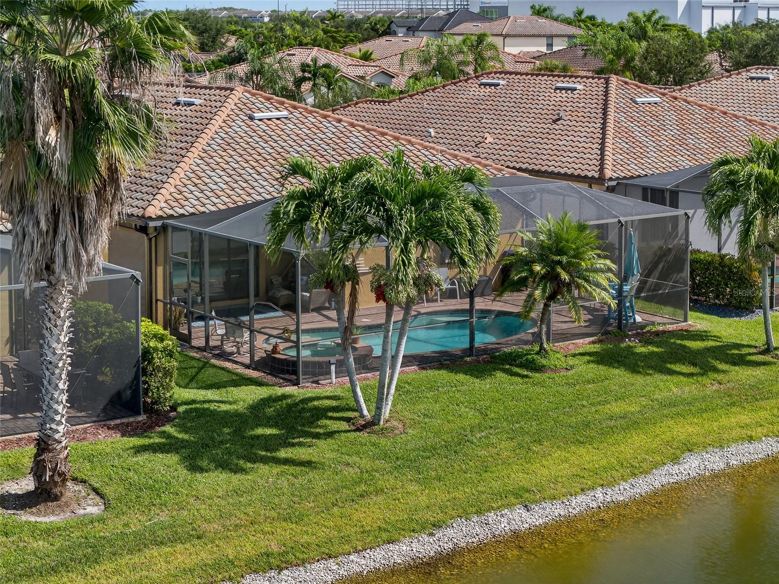 PROMENADE WEST/FORUM PH 2 - Residential