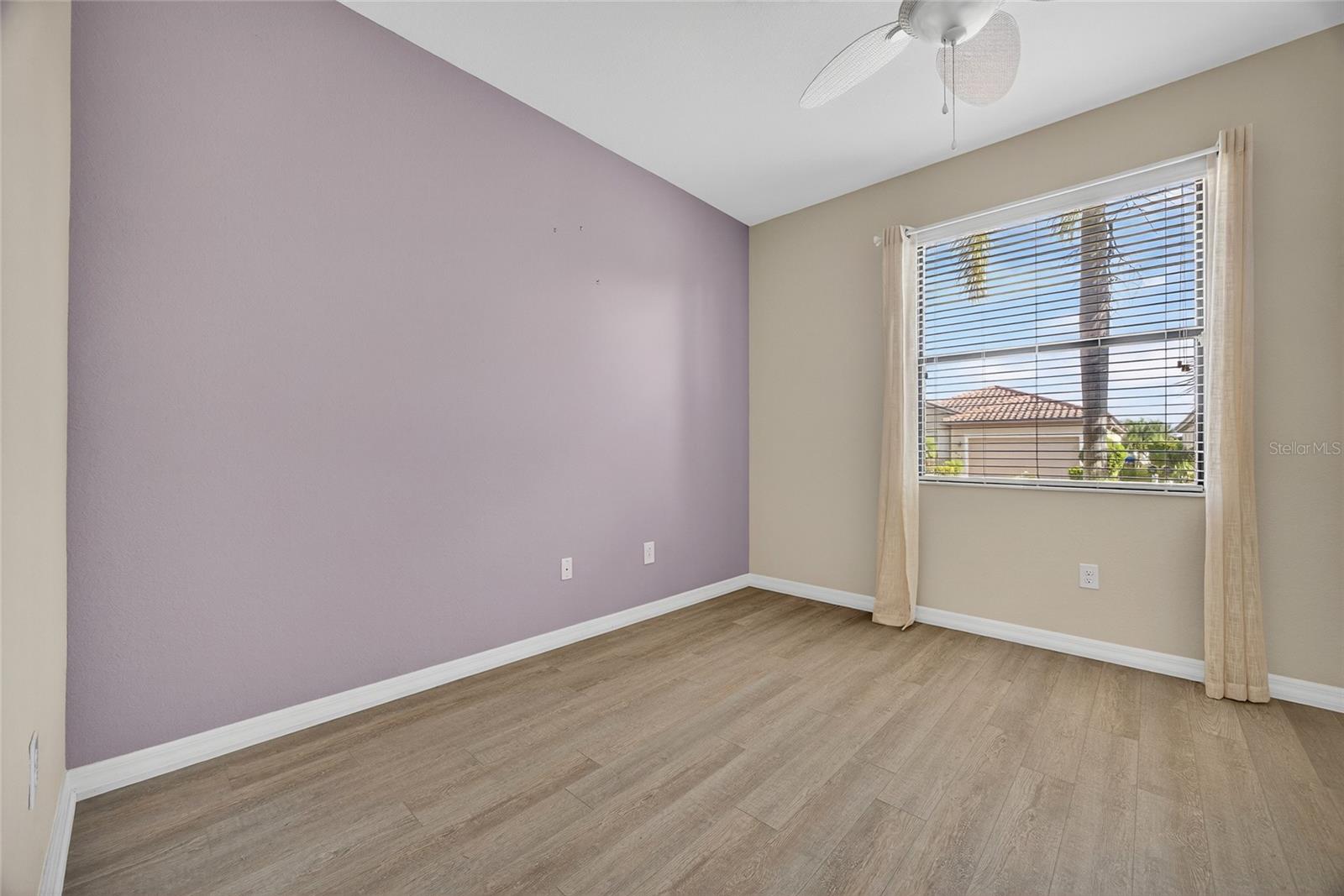 PROMENADE WEST/FORUM PH 2 - Residential