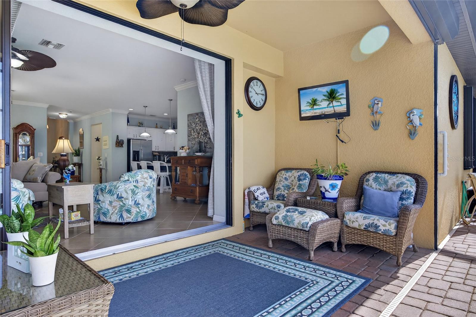 PROMENADE WEST/FORUM PH 2 - Residential