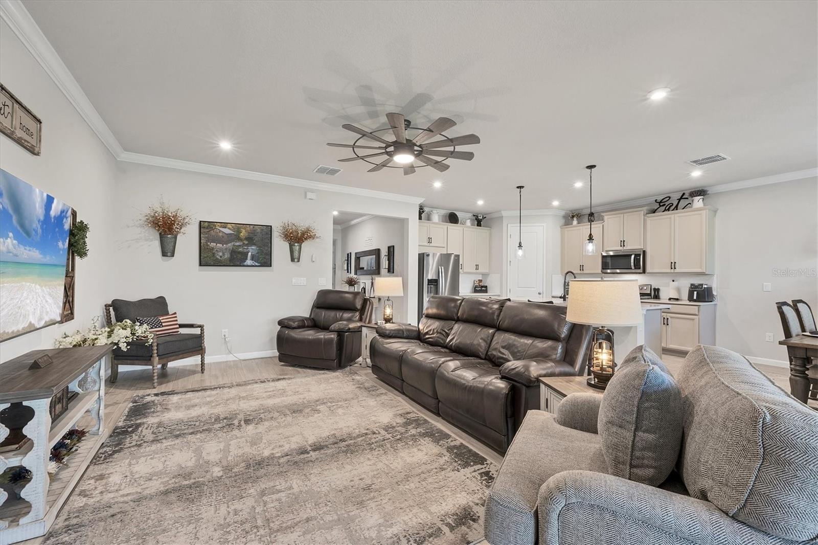 RENAISSANCE/WEST VLGS PH 2B & - Residential