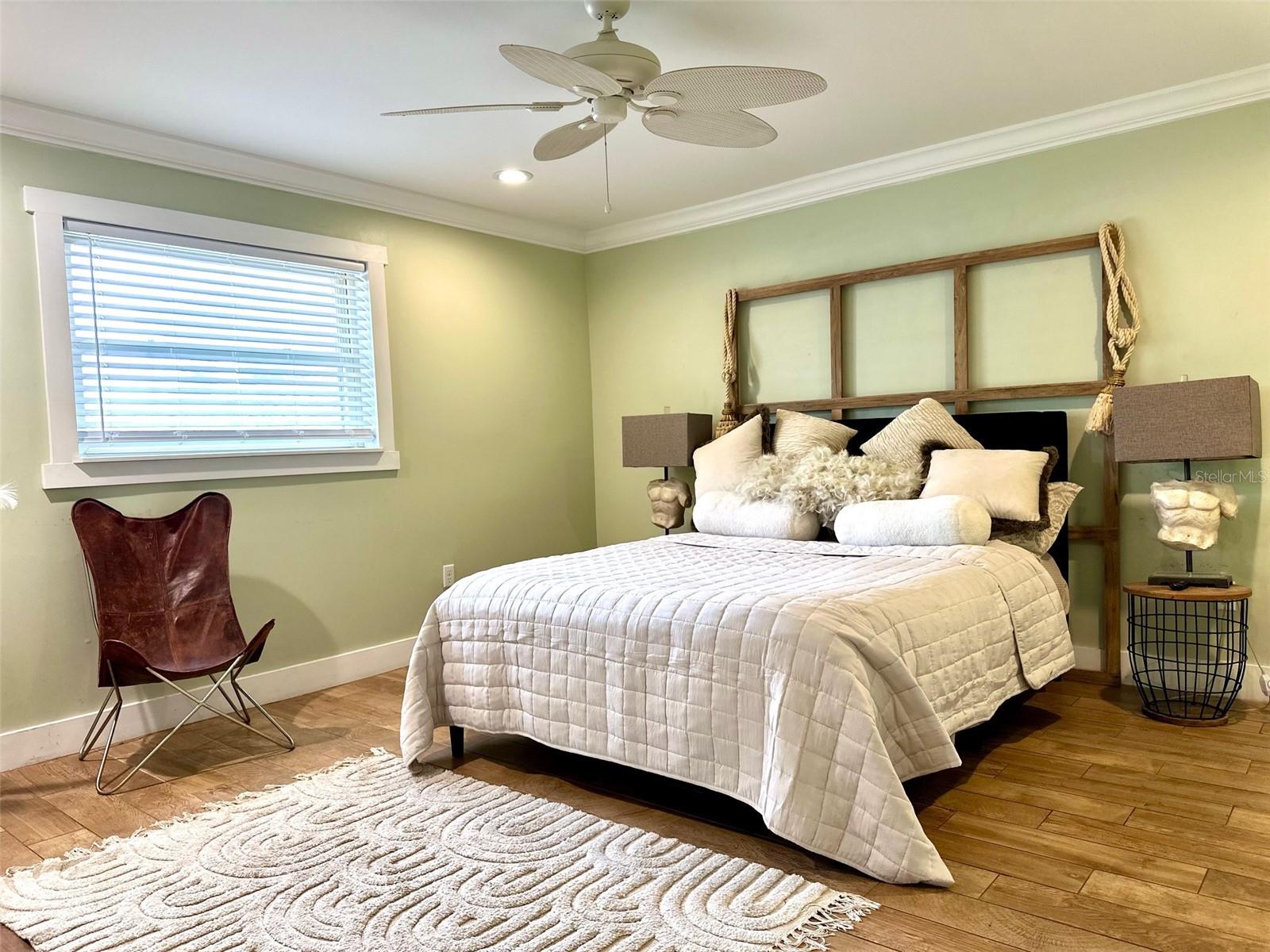 DEL ORO GARDENS - Residential Lease