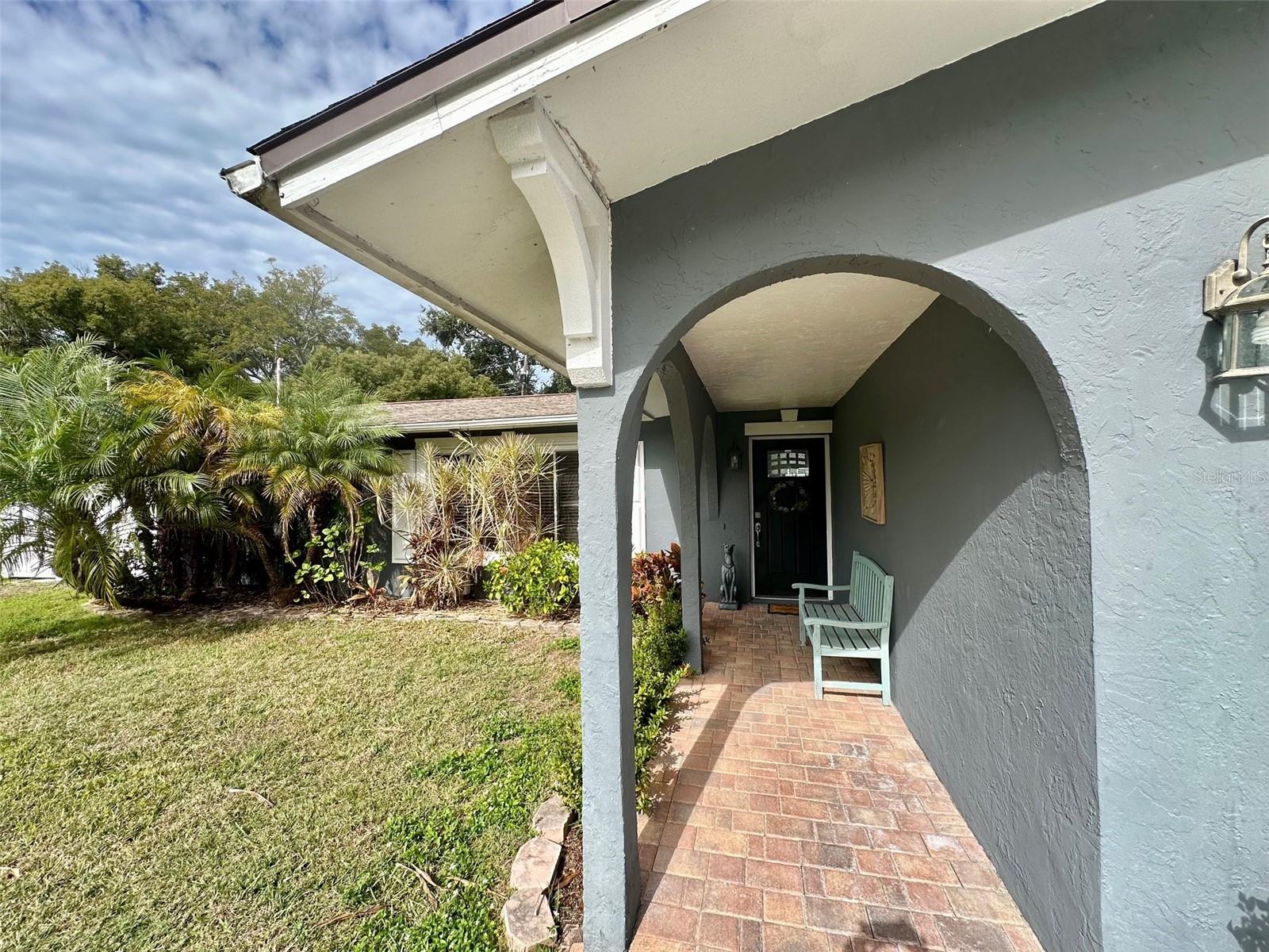 DEL ORO GARDENS - Residential Lease