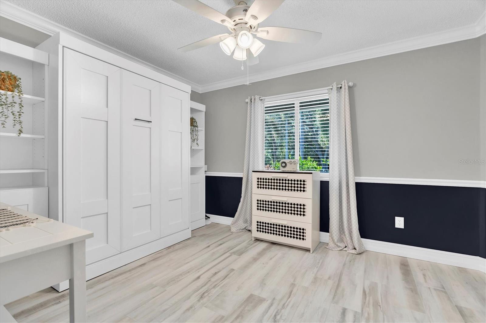 FALCON RIDGE - Residential