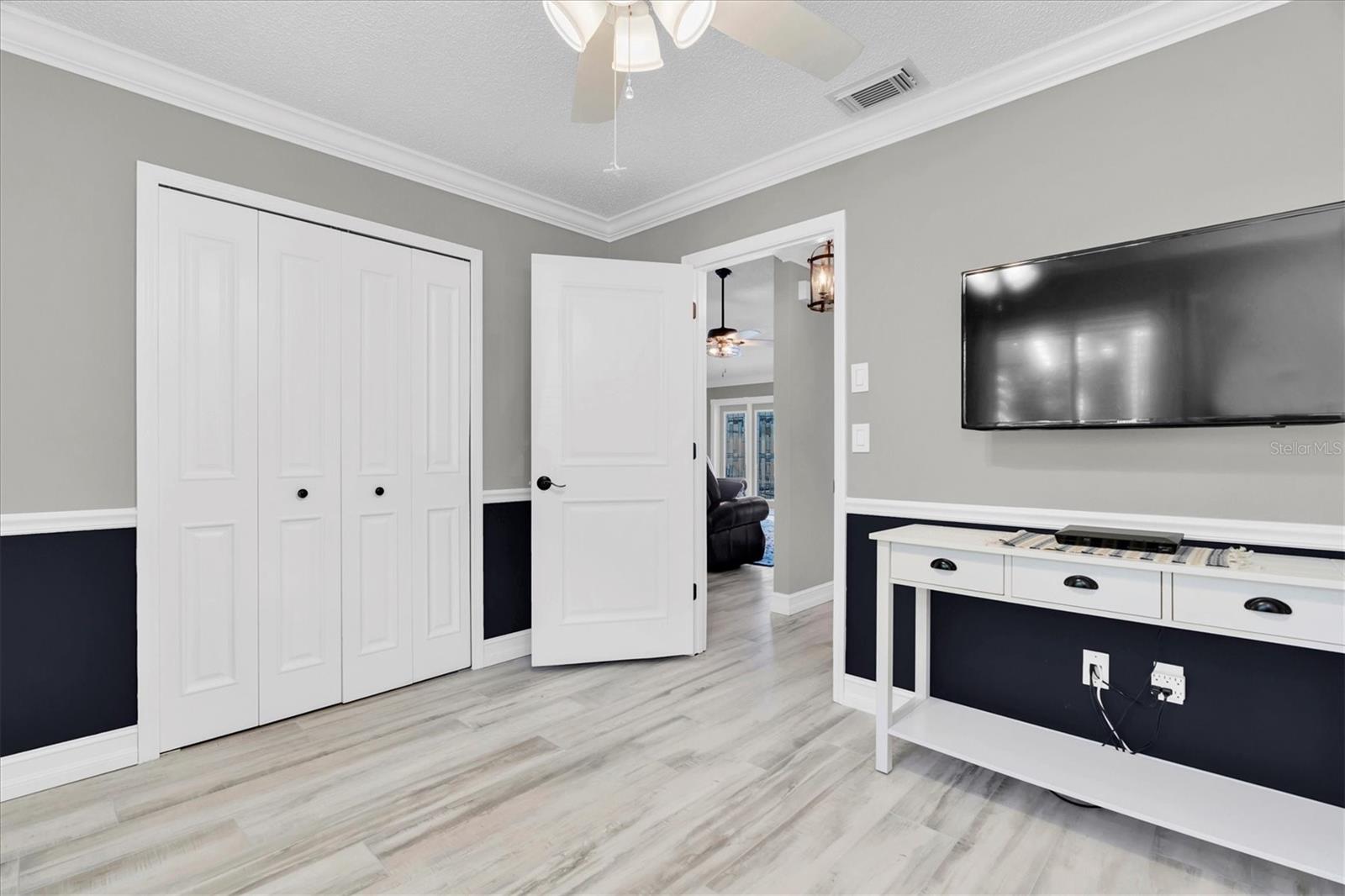 FALCON RIDGE - Residential