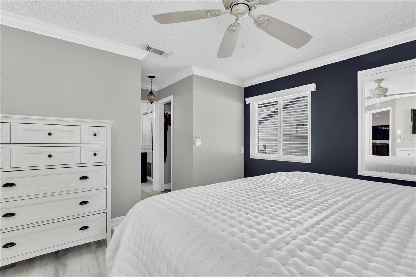 FALCON RIDGE - Residential