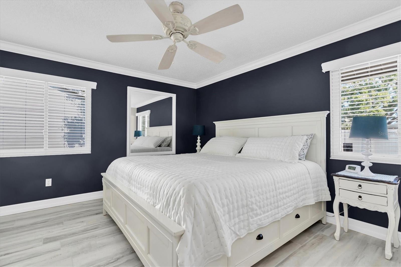 FALCON RIDGE - Residential