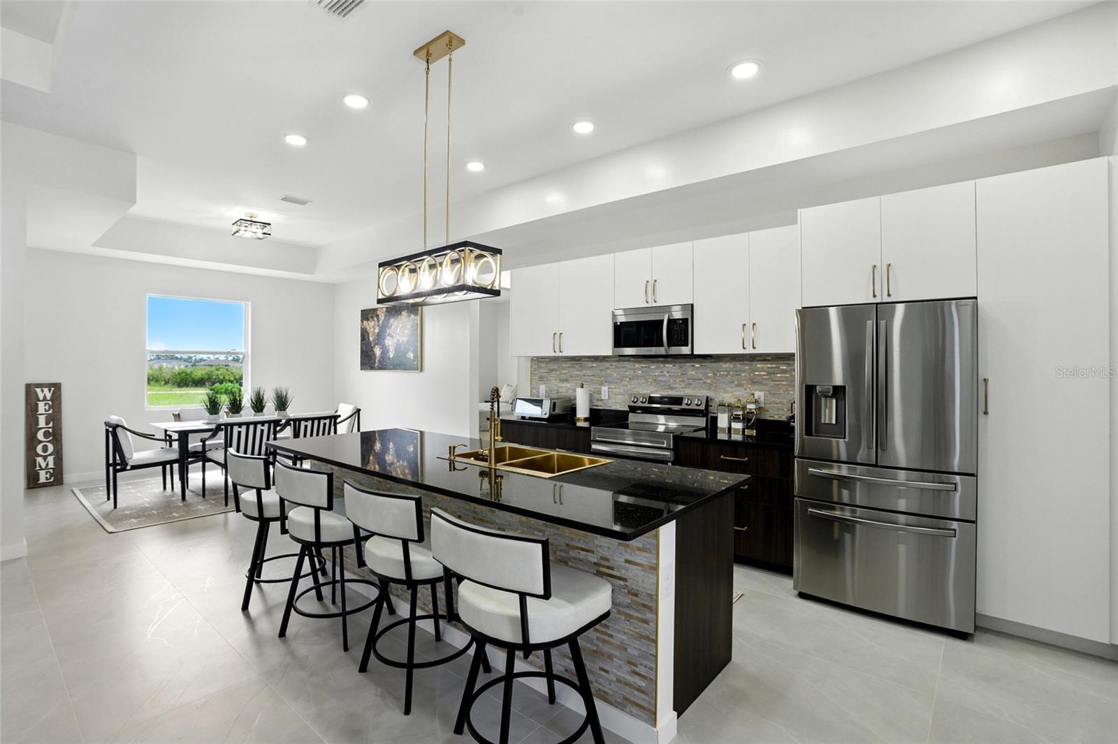 ROTONDA SANDS - Residential
