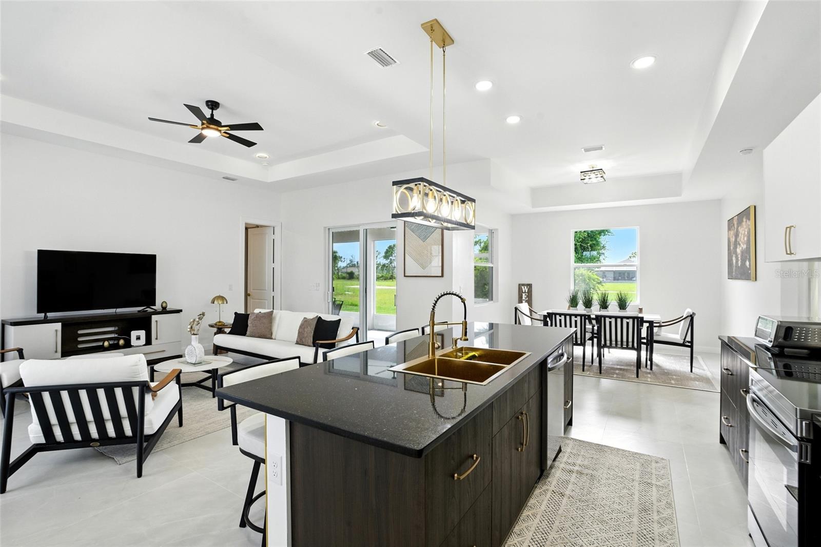 ROTONDA SANDS - Residential