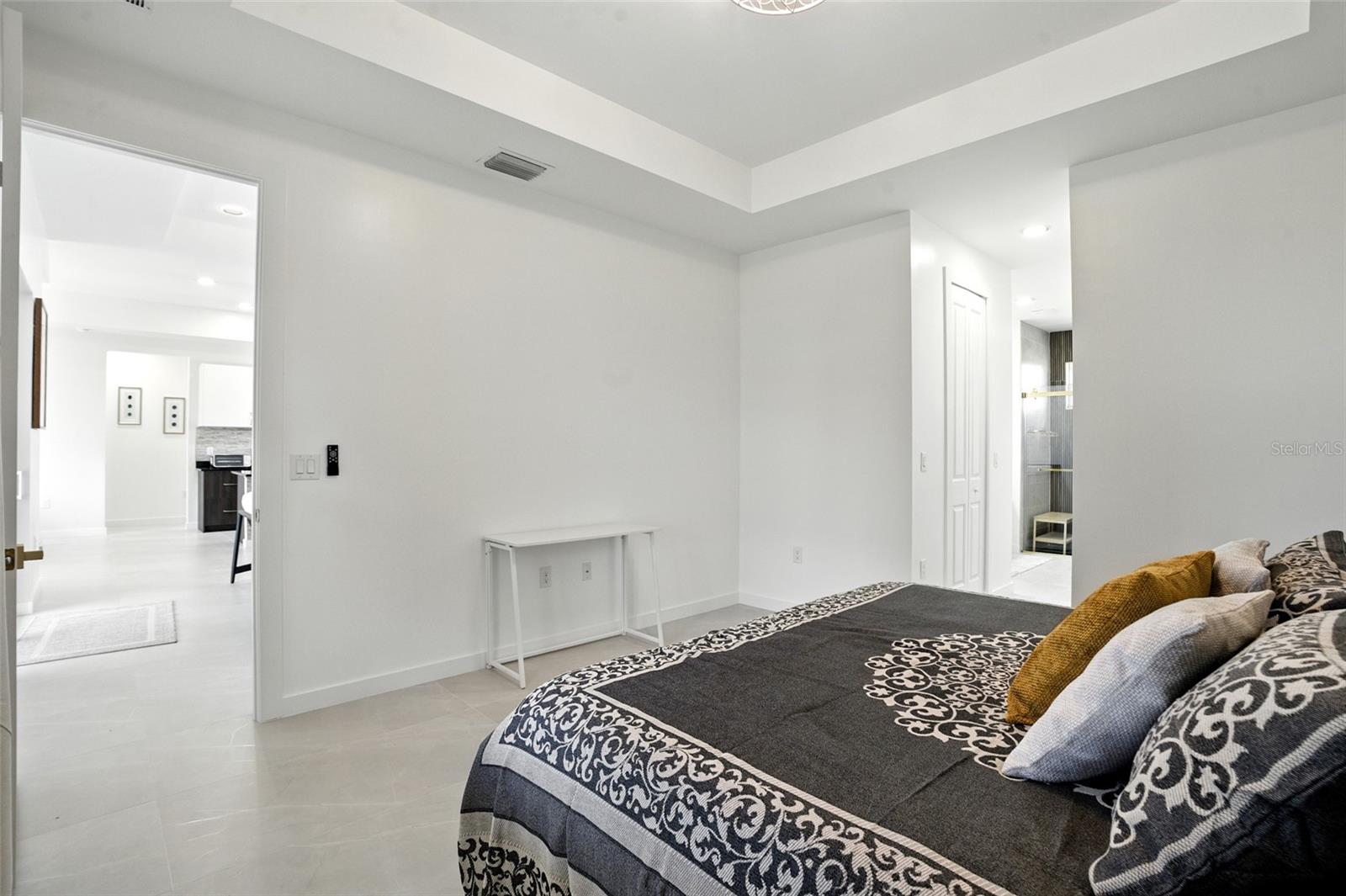 ROTONDA SANDS - Residential