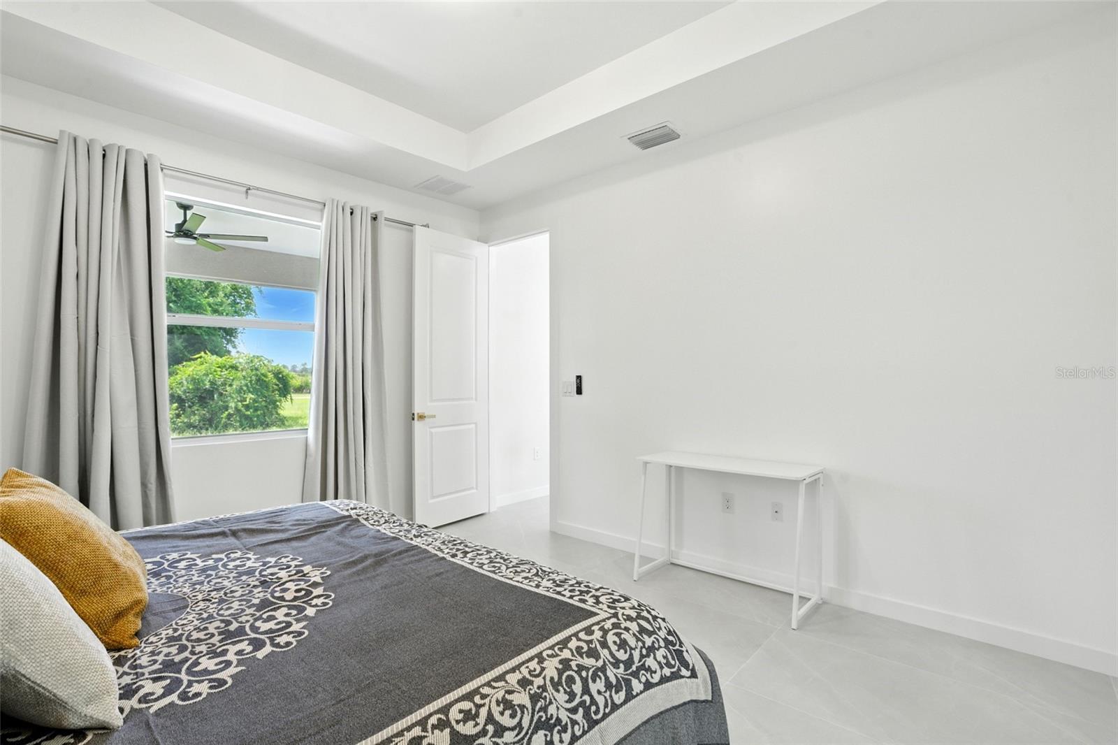 ROTONDA SANDS - Residential