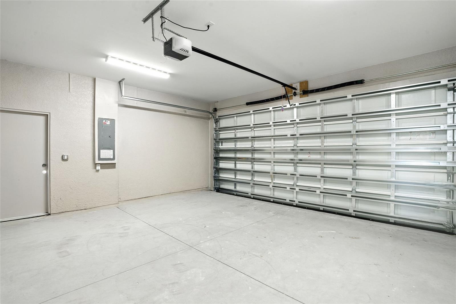 ROTONDA SANDS - Residential