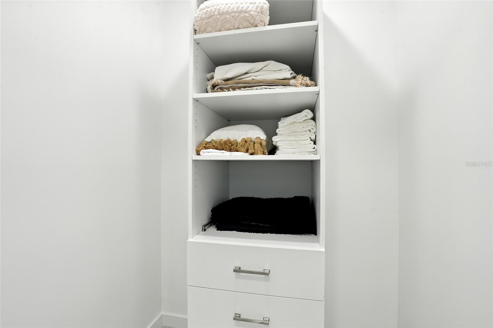 ROTONDA SANDS - Residential
