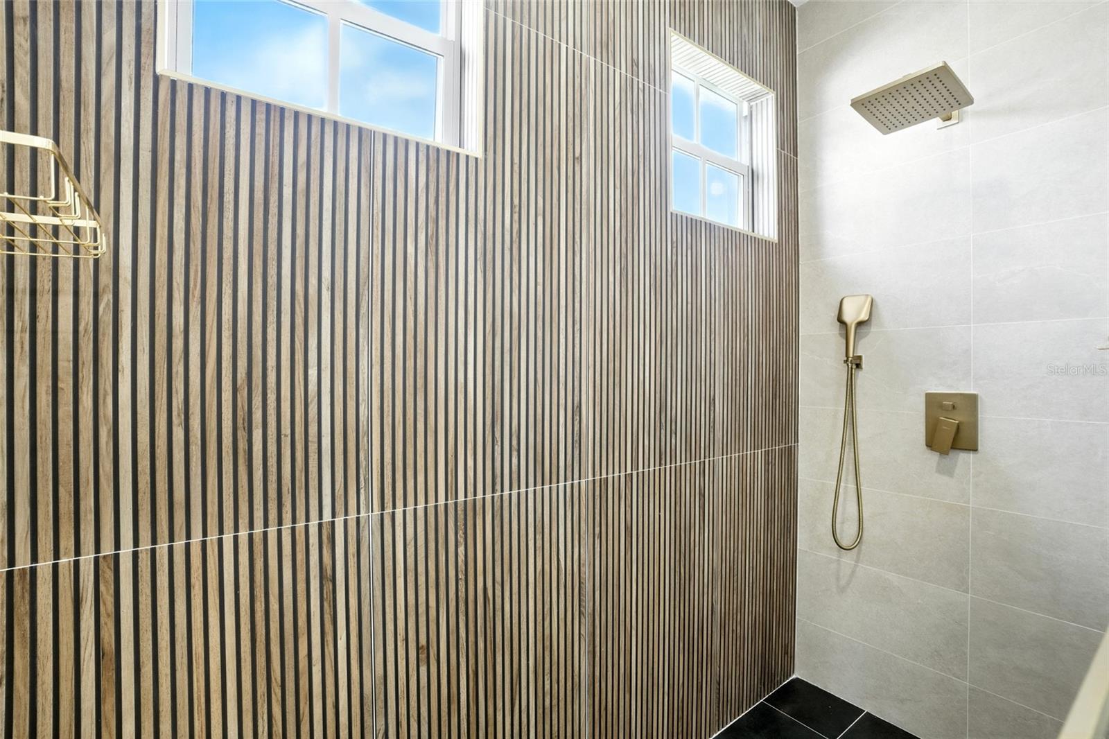 ROTONDA SANDS - Residential