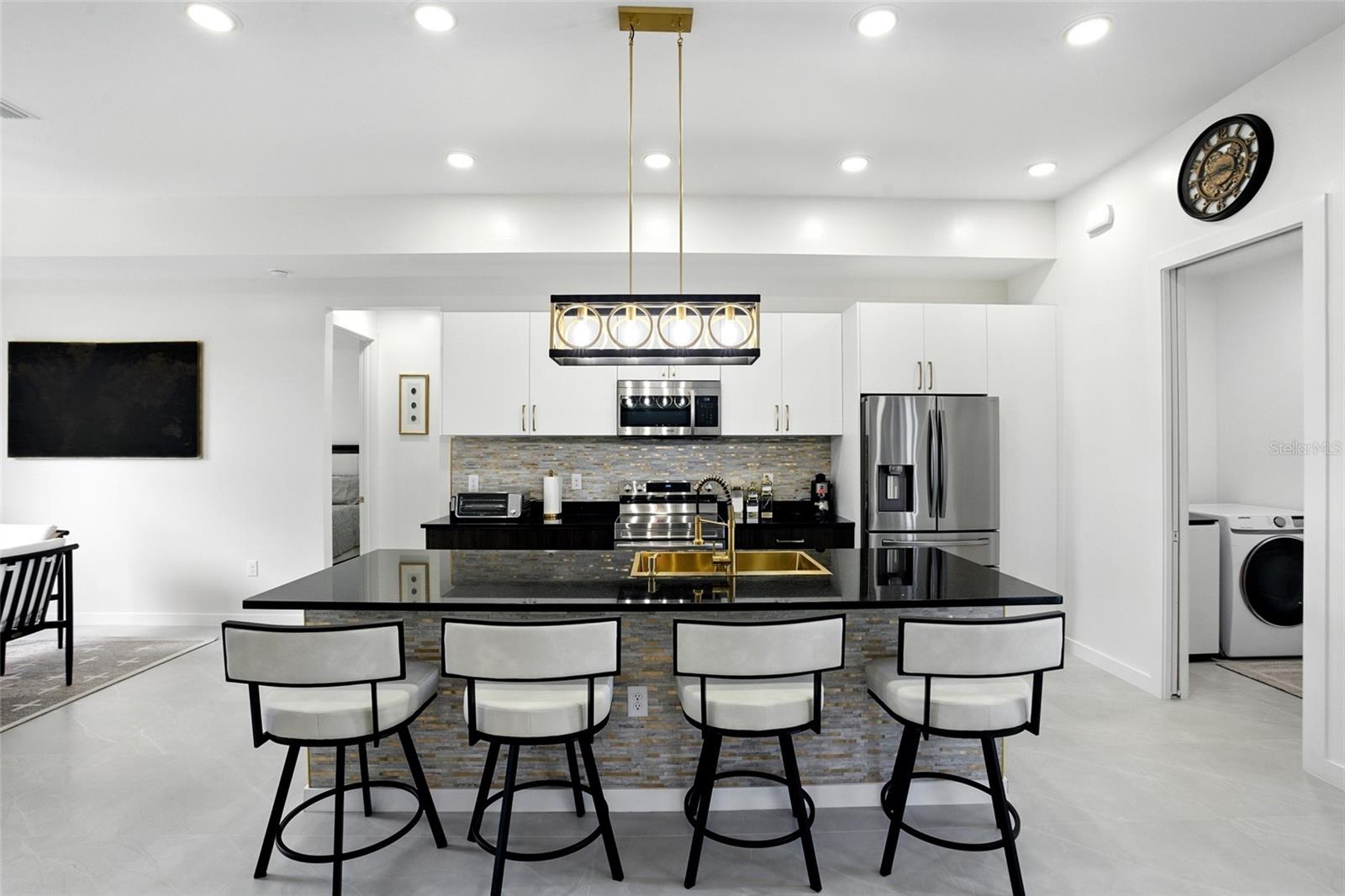 ROTONDA SANDS - Residential