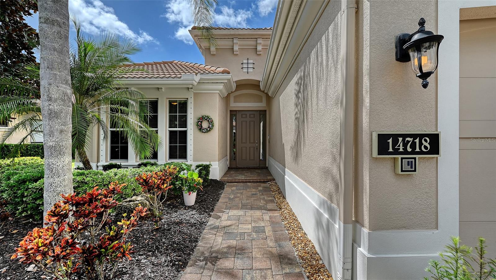 COUNTRY CLUB EAST AT LAKEWD RNCH QQ2 - Residential