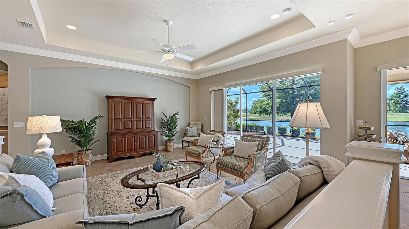 COUNTRY CLUB EAST AT LAKEWD RNCH QQ2 - Residential