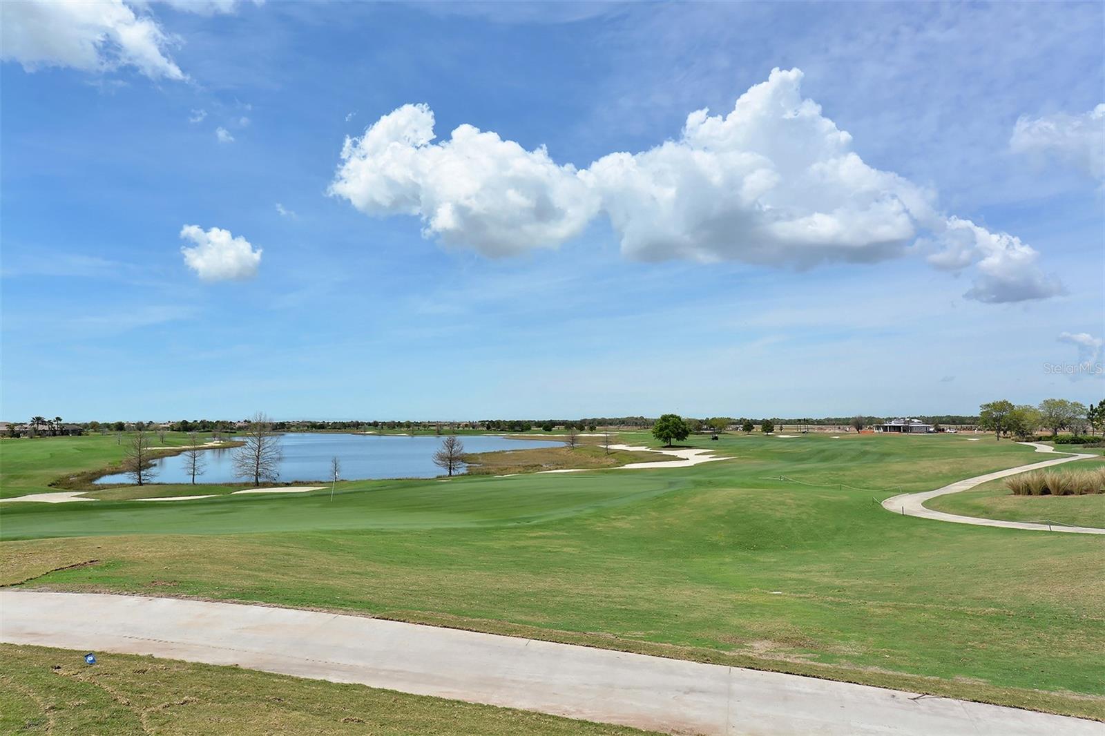COUNTRY CLUB EAST AT LAKEWD RNCH QQ2 - Residential