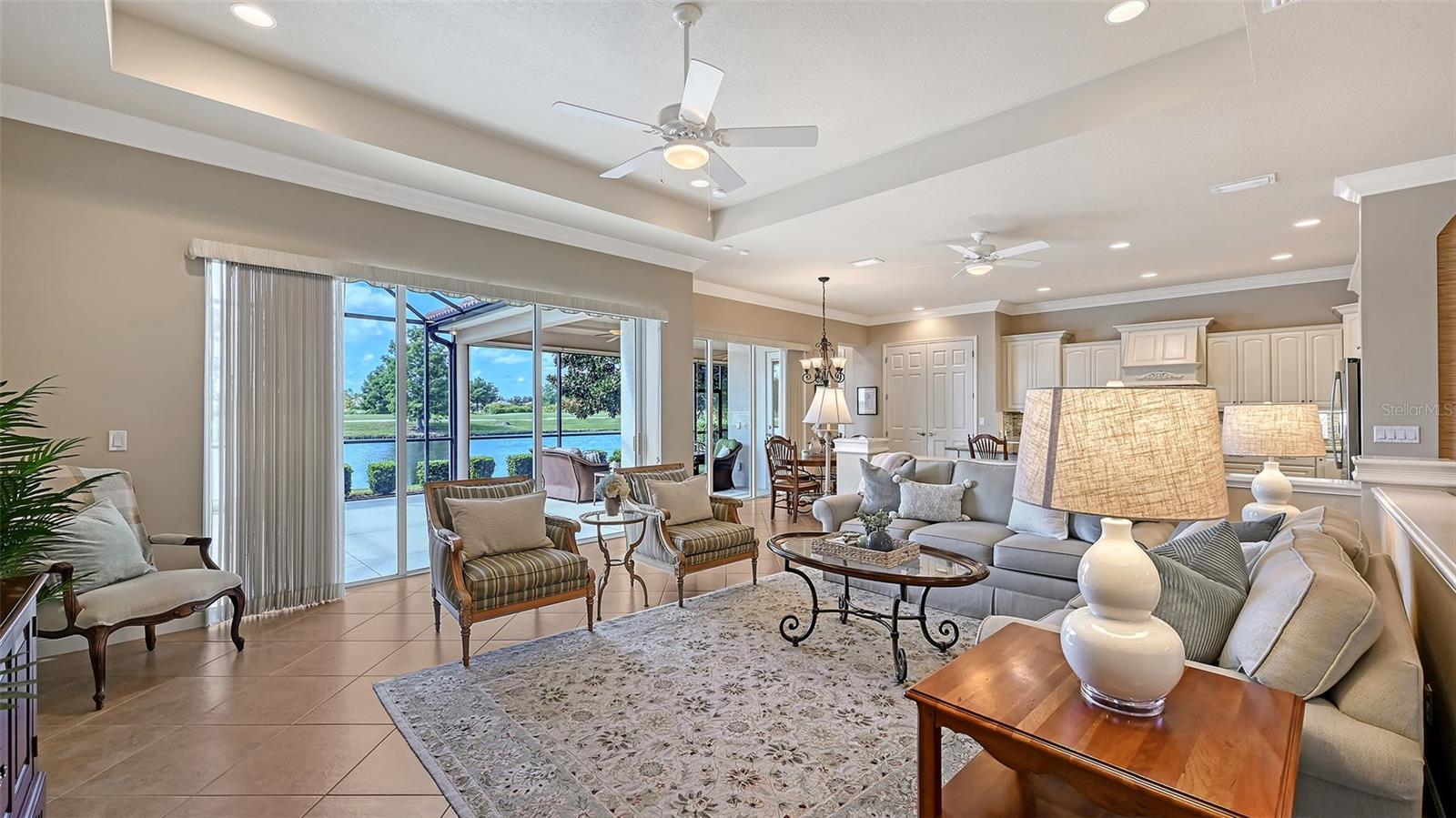 COUNTRY CLUB EAST AT LAKEWD RNCH QQ2 - Residential