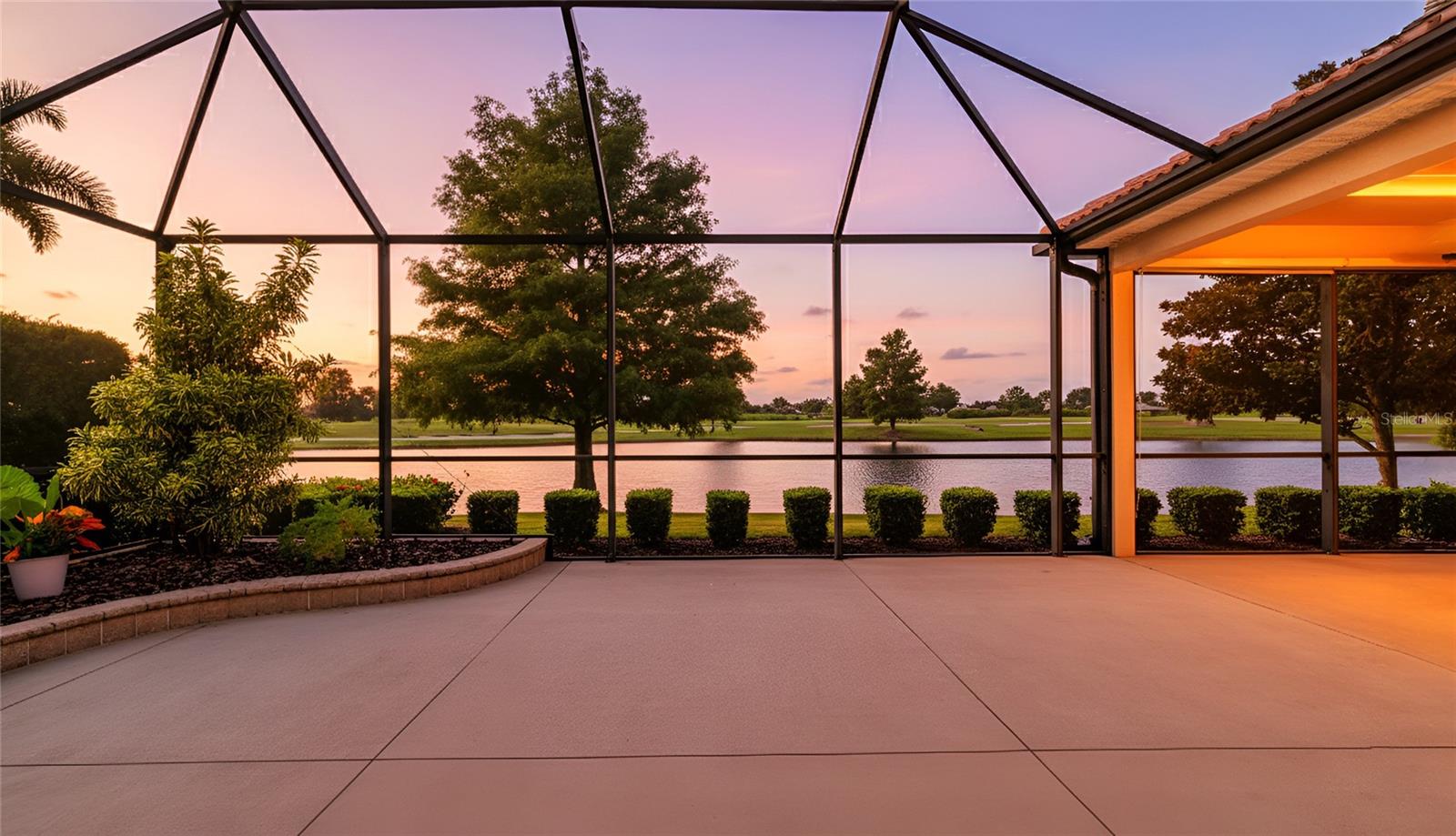 COUNTRY CLUB EAST AT LAKEWD RNCH QQ2 - Residential