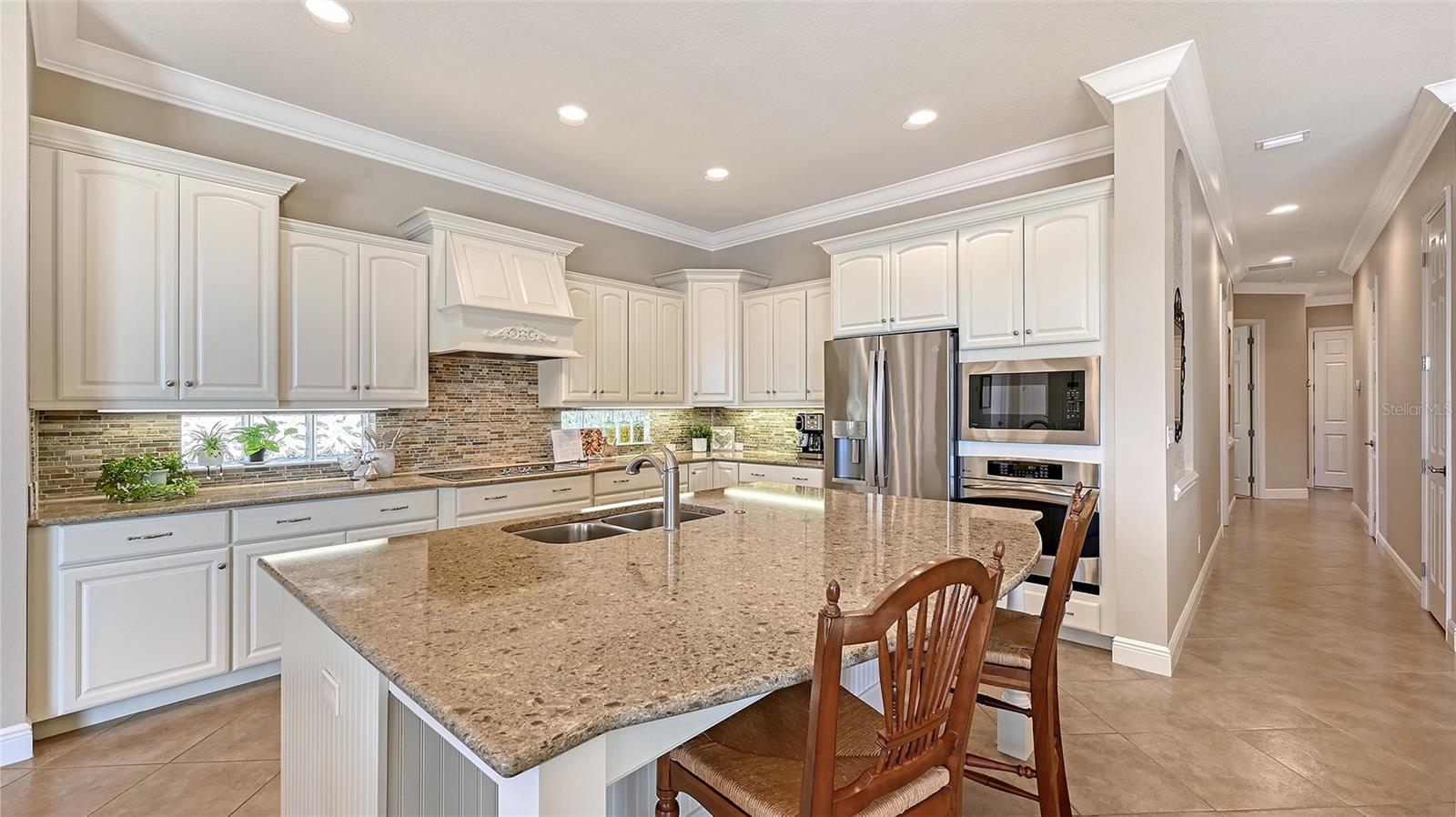 COUNTRY CLUB EAST AT LAKEWD RNCH QQ2 - Residential