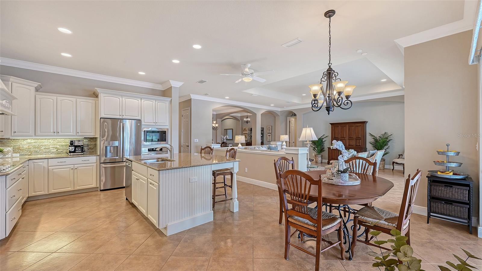 COUNTRY CLUB EAST AT LAKEWD RNCH QQ2 - Residential