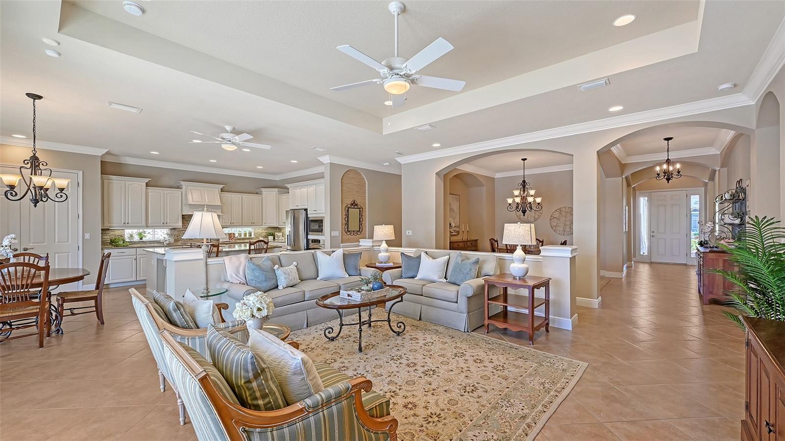 COUNTRY CLUB EAST AT LAKEWD RNCH QQ2 - Residential