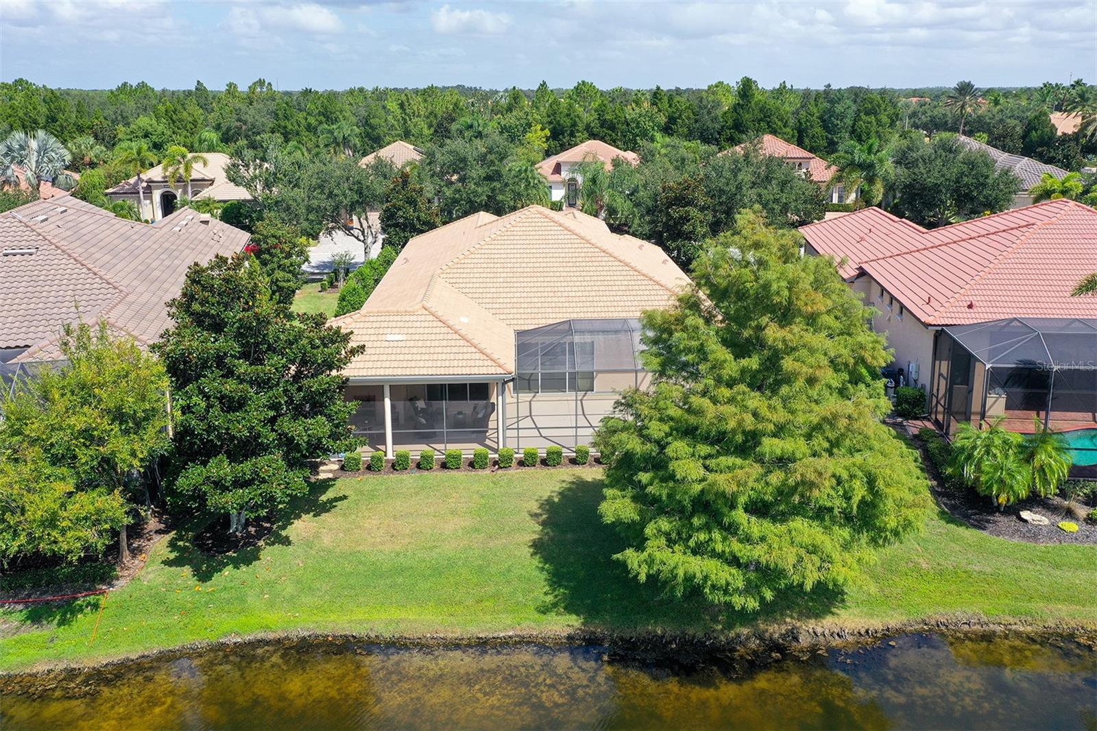 COUNTRY CLUB EAST AT LAKEWD RNCH QQ2 - Residential