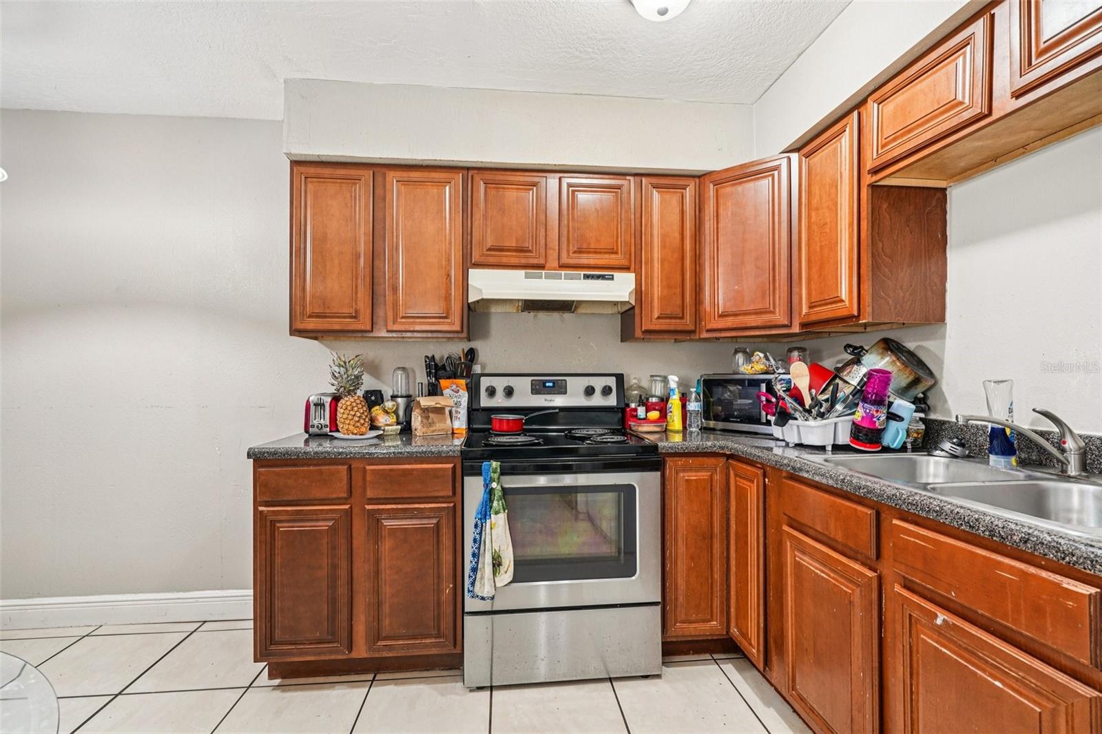 WHISPERING SANDS UN 02 - Residential Income