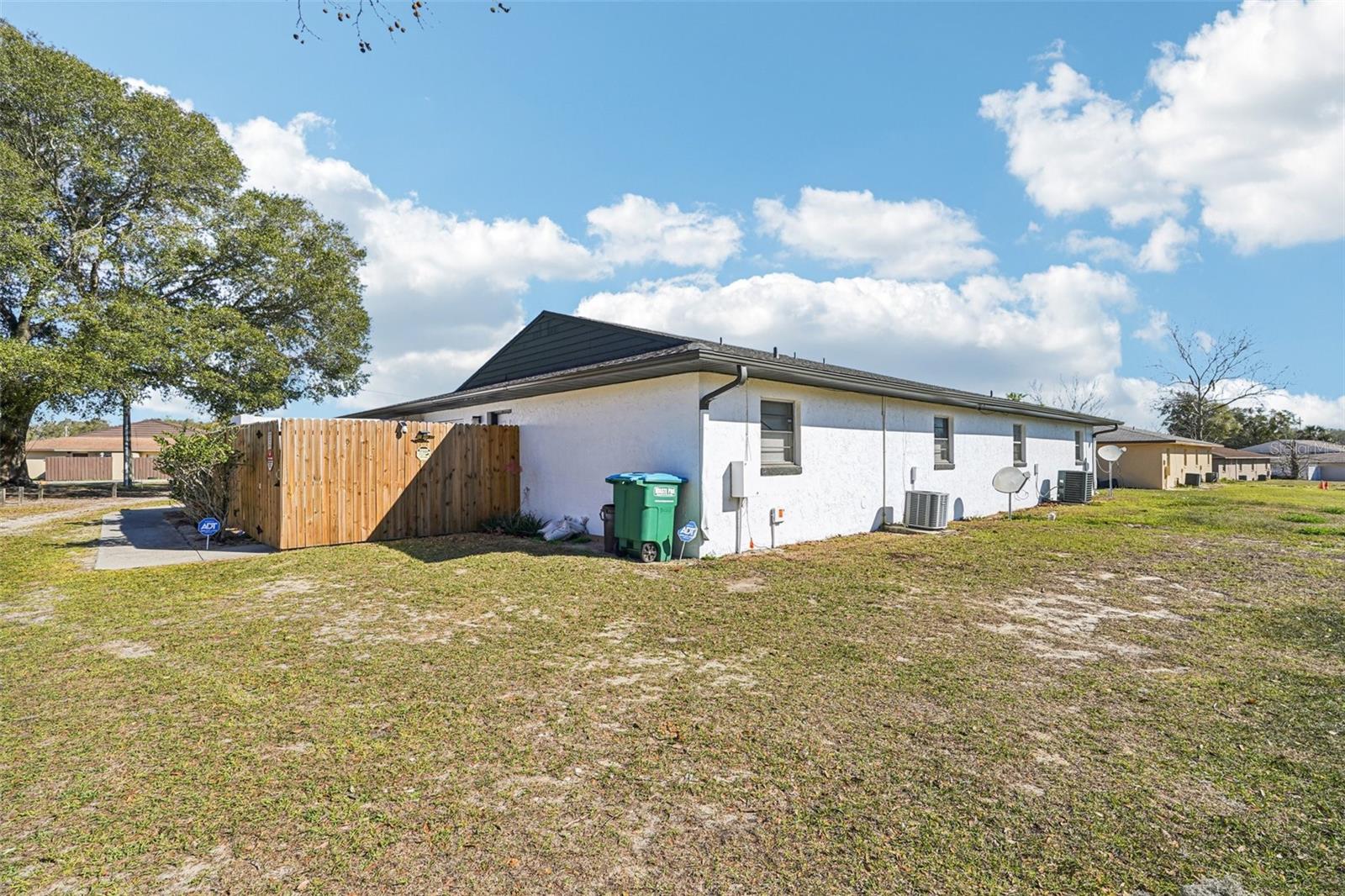 WHISPERING SANDS UN 02 - Residential Income